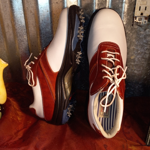 Footjoy Golf Shoes - Picture 2 of 6